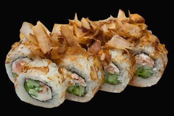 Боніто зі смаженим лососем